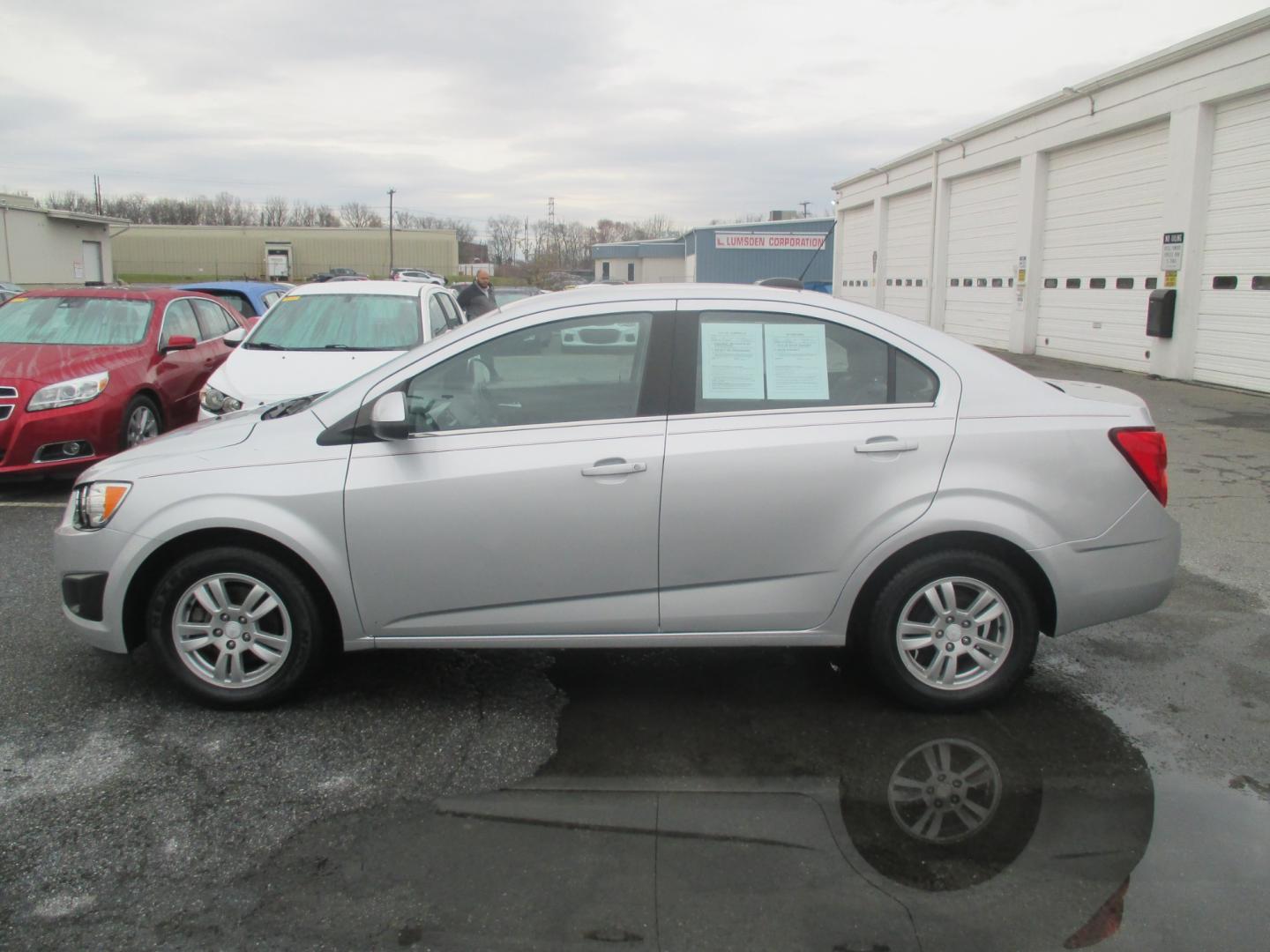 2016 SILVER Chevrolet Sonic LT Auto Sedan (1G1JC5SG5G4) with an 1.8L L4 DOHC 24V engine, 6A transmission, located at 1254 Manheim Pike, Lancaster, PA, 17601, (717) 393-9133, 40.062870, -76.323273 - Photo#7